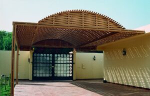 مظلات خشبية: أفضل أنواع مظلات الخشب ومميزاتها بأسعار مناسبة